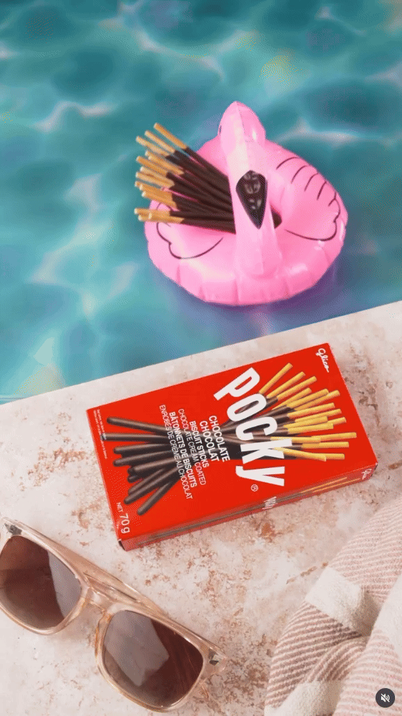Pocky Poolside